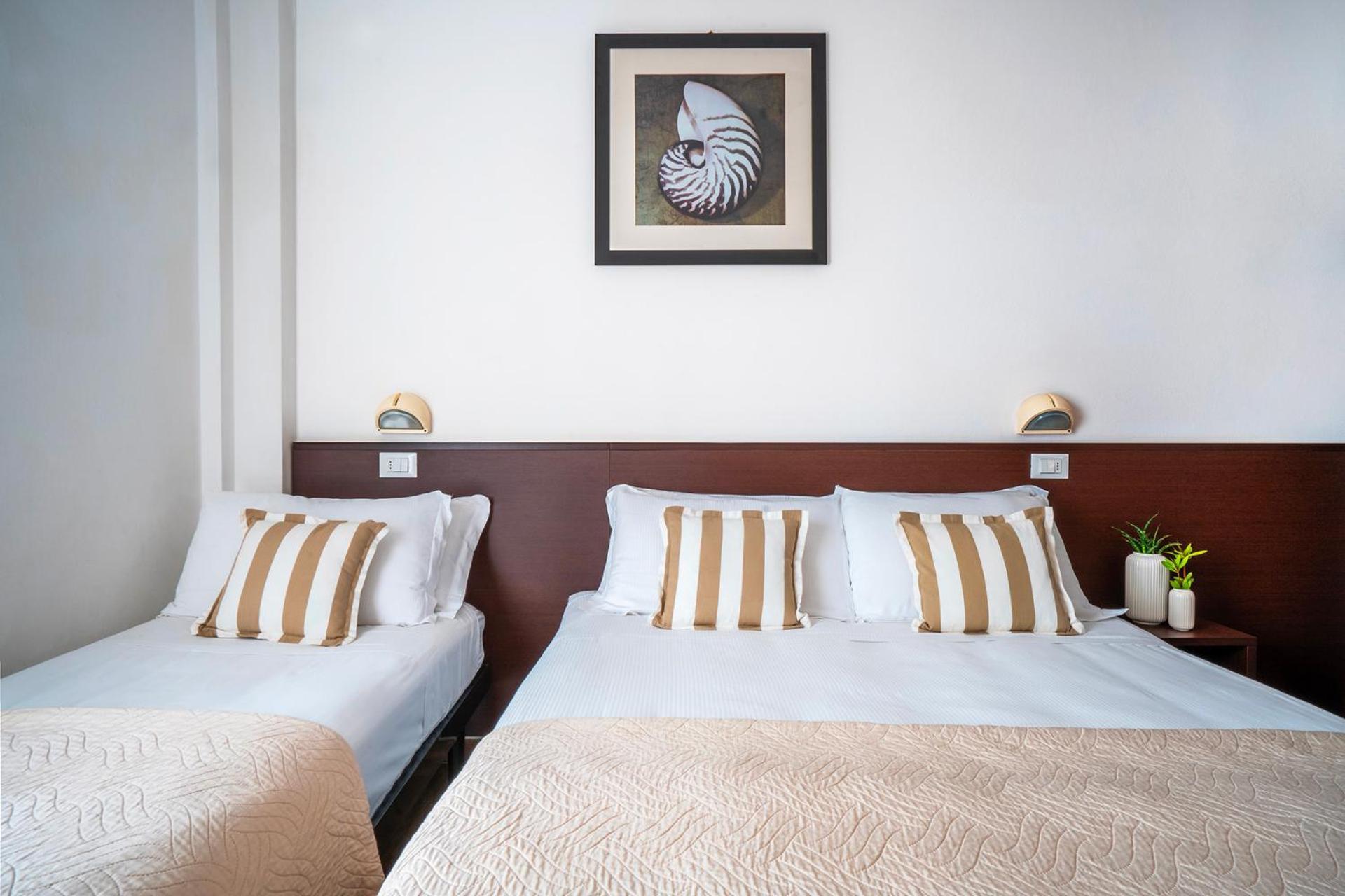 Hotel Carmen Riccione Eksteriør billede