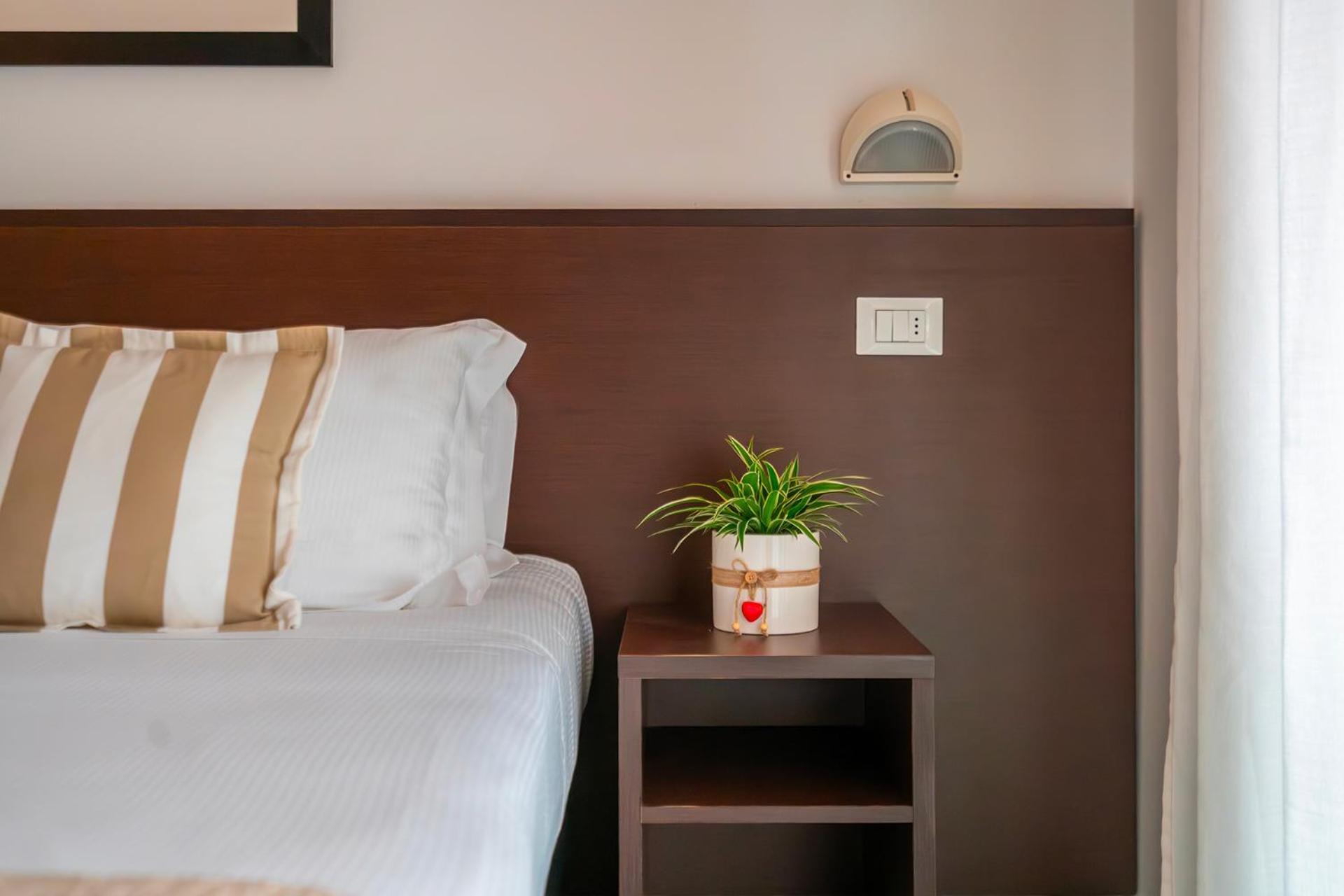 Hotel Carmen Riccione Eksteriør billede