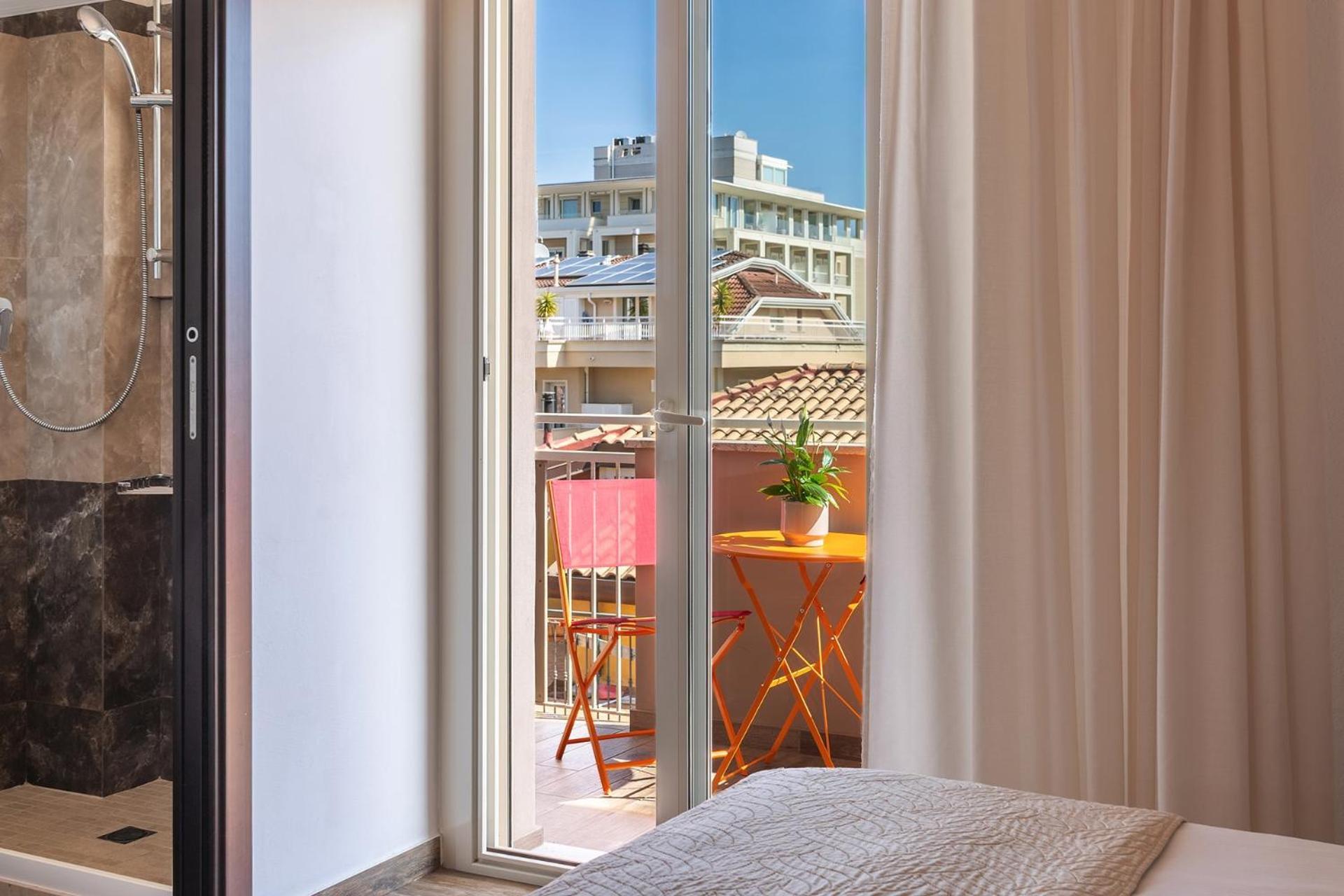 Hotel Carmen Riccione Eksteriør billede